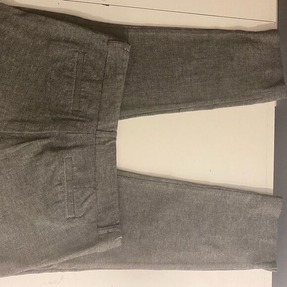 Kut From the Kloth Gray Cropped Pants Size 6P - Picture 4 of 11